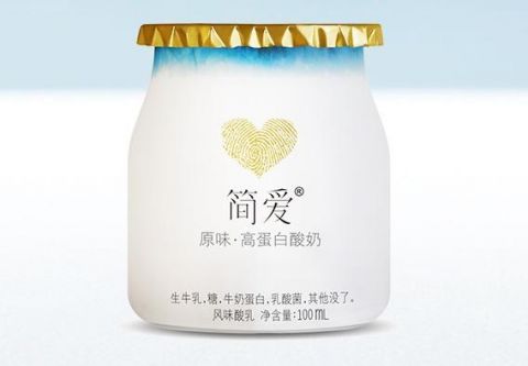 简爱酸奶处理“虫卵”投诉的背后：“网红”食品曝出自己并无生产工厂