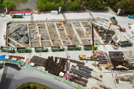 『张江』科学设施恢复建设 上海交通大学张江科学园工程复工中