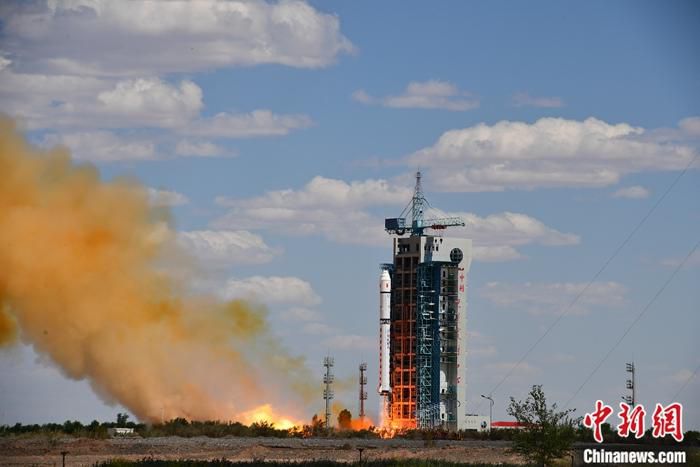 卫星一箭三星 中国成功发射高分九号03星等3颗卫星