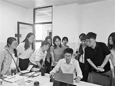 名师工作室成就更多好老师