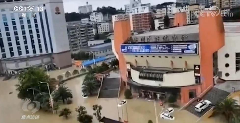 |救援、抢险、留守巡查……这群人一直在奋战