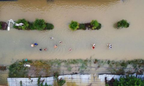 固镇|组图 | “孤岛”水退后 安徽固镇部分居民开始返家