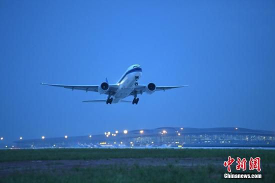 泰国清迈机场8大航线春节增开88次航班 迎中国游客