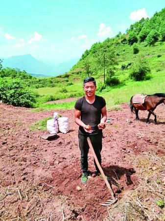 |大凉山小伙吉克古日：15岁上学，拼了才行