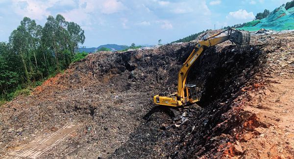 生态环境|非法倾倒近10年未被发现，天价环境修复费谁买单？