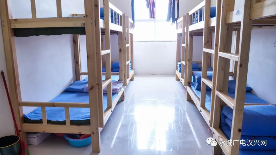 江苏名校模式军事化管理国学课堂永城这所现代化学校火了