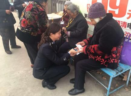 80后社区民警孙艳丽扎根基层七年:小事做好了