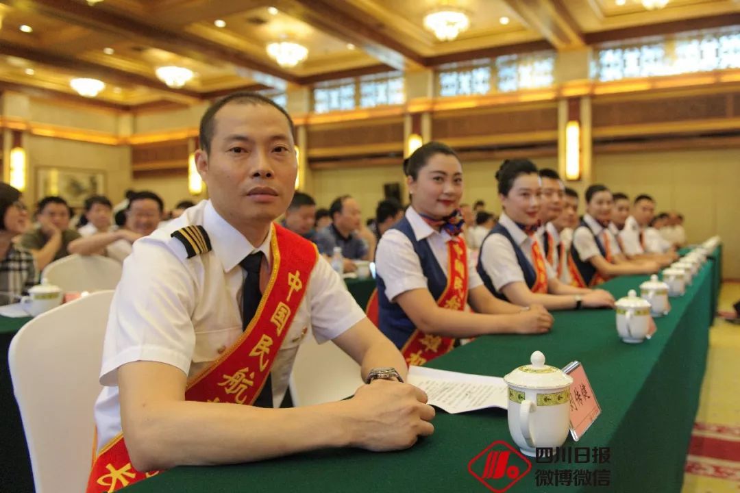 “川航惊魂20分钟”，细节首次披露！