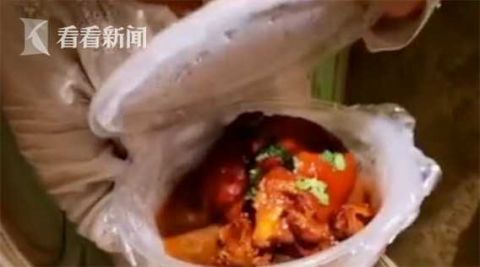 【医疗】小哥哥和大肘子哪个重要？东北医护“硬核”回应