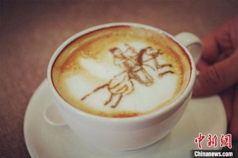 咖啡铜奔马、彩陶王等文物“恋”上咖啡