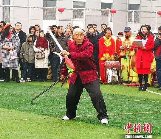 宇文村,山西省太原市一个只有千人的小村庄.几百年来,这里的男女