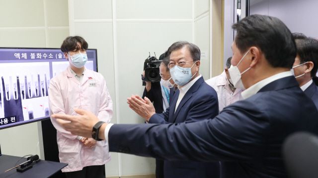 文在寅|文在寅谈日本报复：韩国没受影响 我们要走与日本不同的路