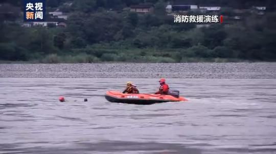 |应急管理部消防救援局：让高精尖装备成为消防救援队伍的尖刀利器