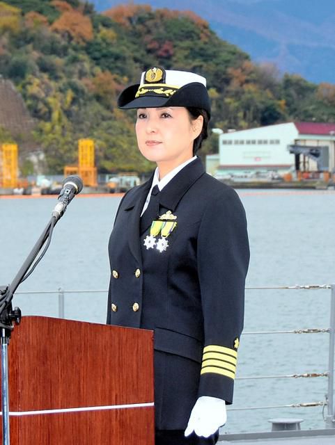 日本神盾驱逐舰迎来首位女舰长48岁为一等海佐