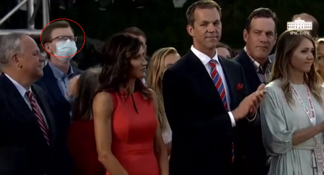 特朗普美国目前正在遭受的，是“特朗普瘟疫”