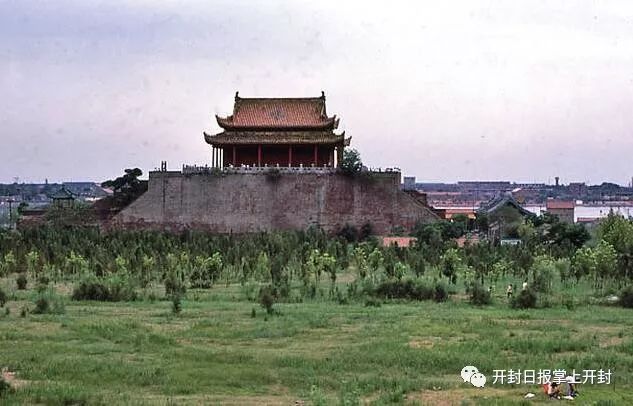 光阴的故事开封新老照片对比