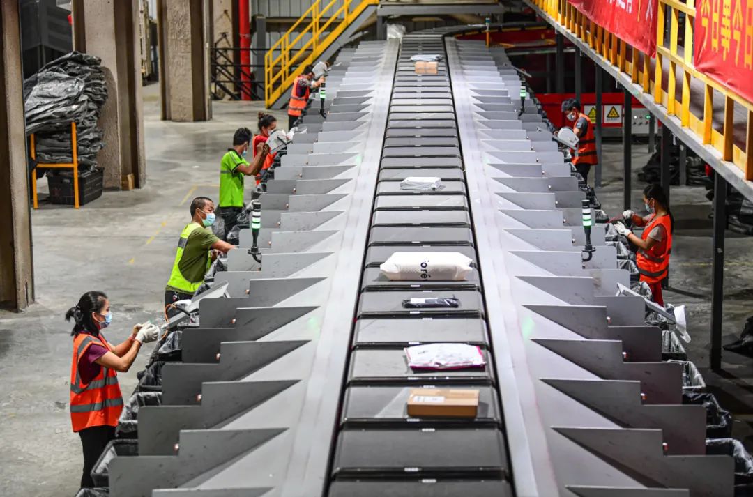 杭州顺丰中转场已49人确诊你的快递还安全吗