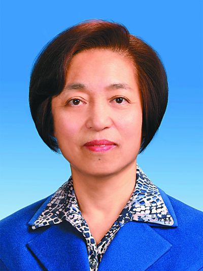 苏辉女,汉族,1956年5月生,台湾台南人,1975年5月参加工作,台盟成员