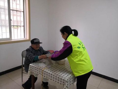 「靖安」暖胃更暖心 靖安佳园社区有序恢复养老社老年助餐服务