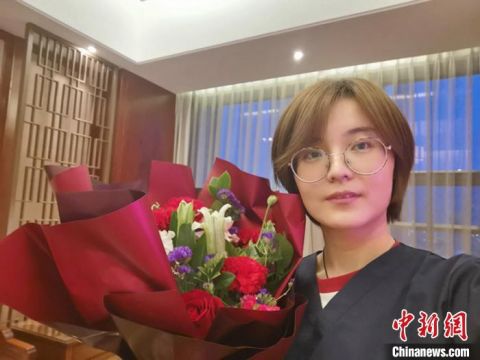 白衣天使@探访隔离期“白衣天使”：一切都是最好的安排