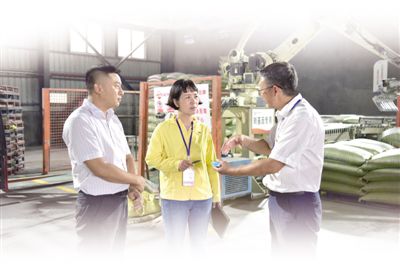 |蹲点监督，到群众身边解决问题（深度关注·扶贫一线看执纪①）