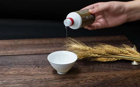 白酒|酒不能乱喝！必收藏的白酒冷知识不要错过