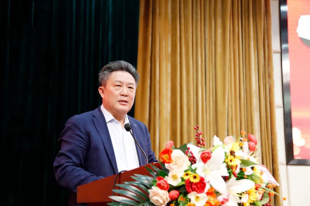 传承红色基因创新发展护理郑州颐和医院召开512国际护士