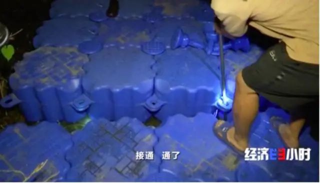 三农|一片汪洋！断电断路！不到2天，他们紧急建起364米浮桥！