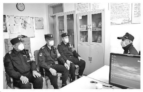 『疫情』民警武春放请战：疫情不退，我不退休