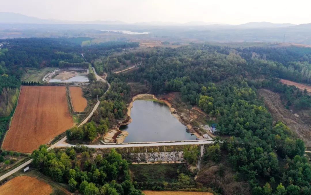 春水镇版图现美丽图画还有唱大戏场面