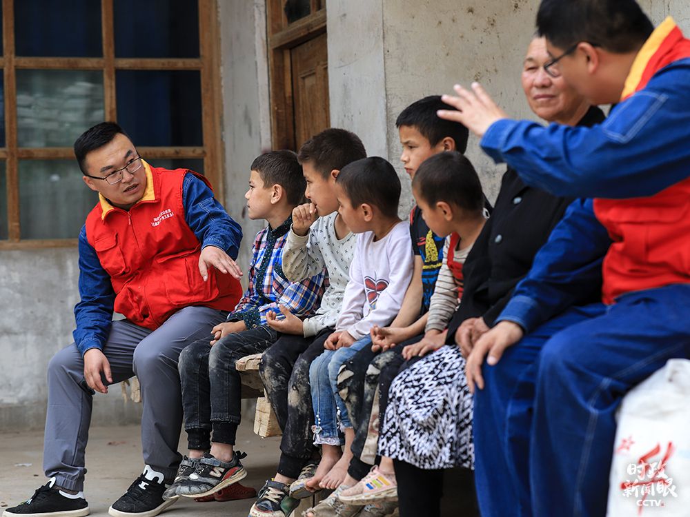 第二次中央新疆工作座谈会|时政新闻眼丨第三次新疆座谈会，习近平这样阐释新时代党的治疆方略