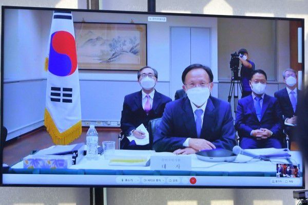 |韩国驻美大使称“今后不一定选择美国” 美韩外交部门联合灭火