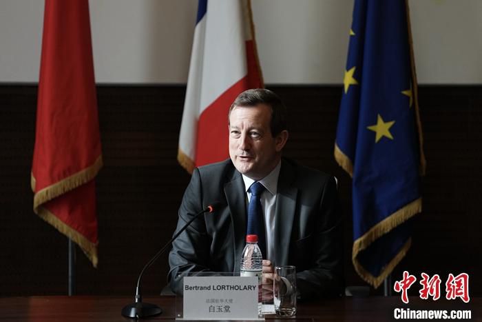 法国驻华大使谈马克龙访华成果为法中交流注入新活力