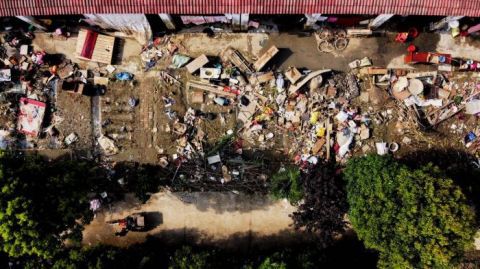 洪水|图记｜固镇镇遭遇洪水的6天6夜后居民返回清理家园