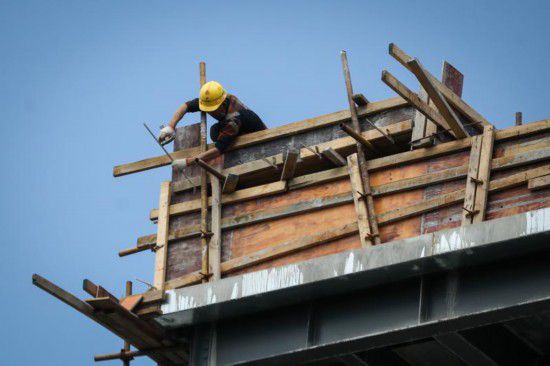 『张江』科学设施恢复建设 上海交通大学张江科学园工程复工中