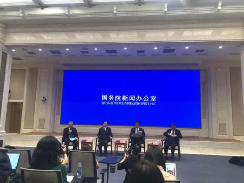 王利明|法学会副会长王利明：学校等单位有义务防范性骚扰