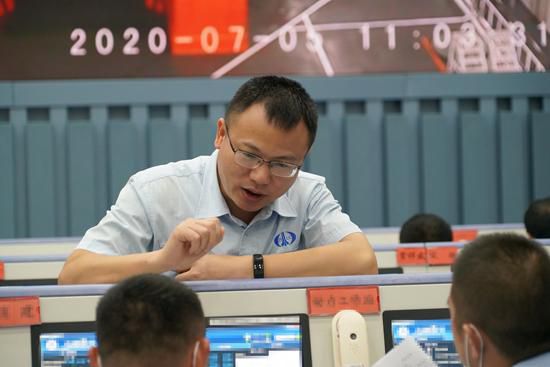 火箭|双料“01”指挥员王光义：见证白日焰火