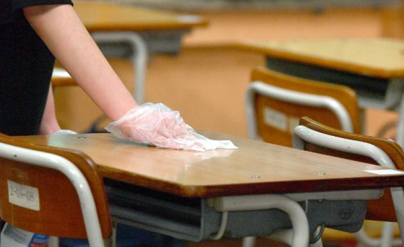 肺炎韩国全国49所学校中断返校上课 19名学生确诊