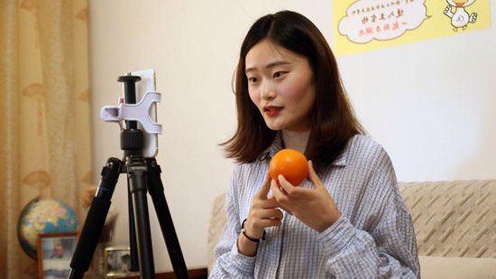 电子商务电商直播催化直播人才培养 “李佳琦”能否批量复制