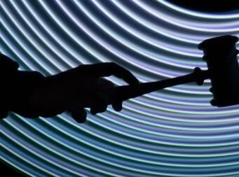 法律|伤妻潜逃后又杀死同居女子及其丈夫，案犯今被执行死刑