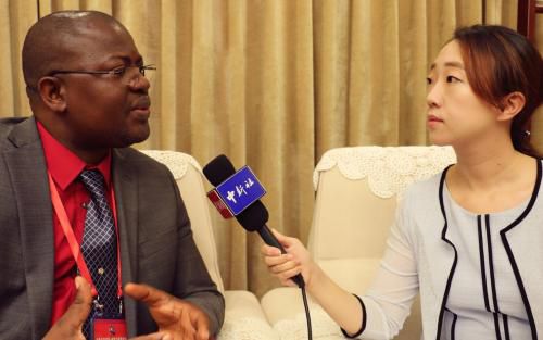 利比里亚财政和发展规划部副部长:期待把握机