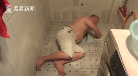 社会万象|男子手臂卡便池下水孔里！他说是为了捞鱼
