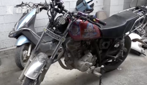 |无证驾驶被扣摩托车后 15岁少年潜入交警队偷车