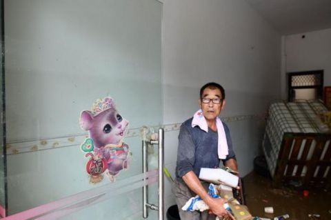 固镇|组图 | “孤岛”水退后 安徽固镇部分居民开始返家