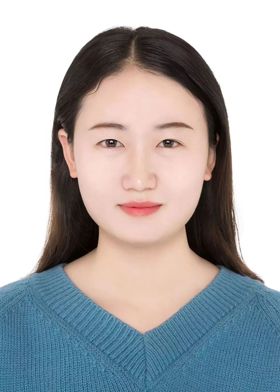 张飒,女,20岁,中共预备党员,河南邓州人,安阳职业技术学院机电工程系