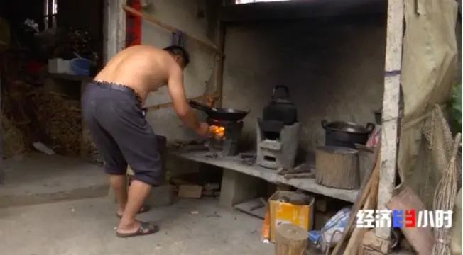 三农|一片汪洋！断电断路！不到2天，他们紧急建起364米浮桥！