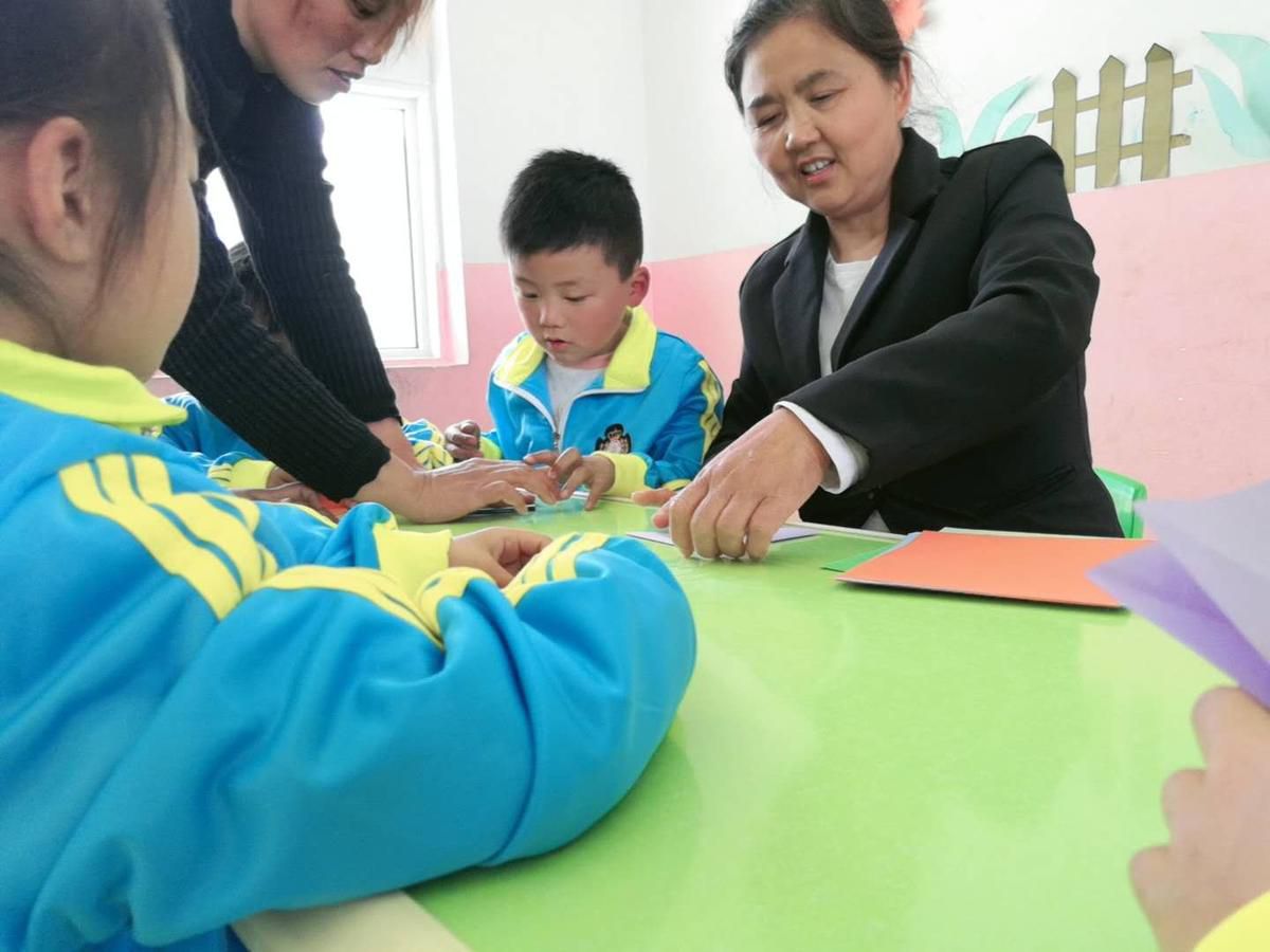 『幼儿园』河南乡村女教师王秀玲： 坚守三十三载耕耘幼教天地