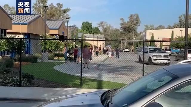 肺炎|美国至少有17个州的大学报告新冠肺炎确诊病例 年轻群体感染率上升