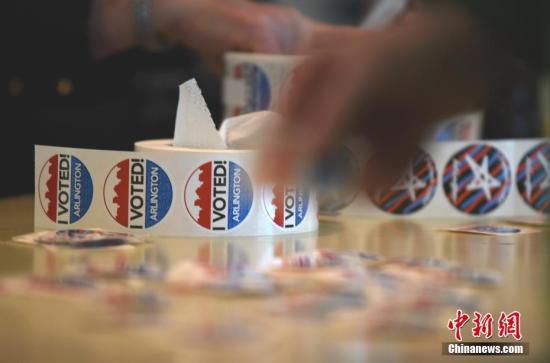 乔治亚州美乔治亚州初选现场投票机出问题 两党相互指责