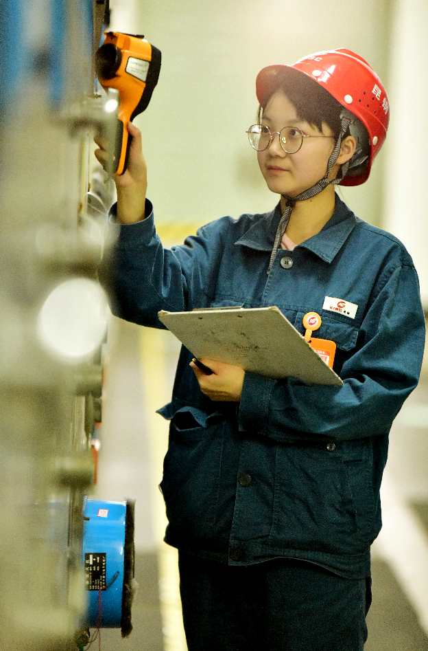 美啊钢城小姐姐